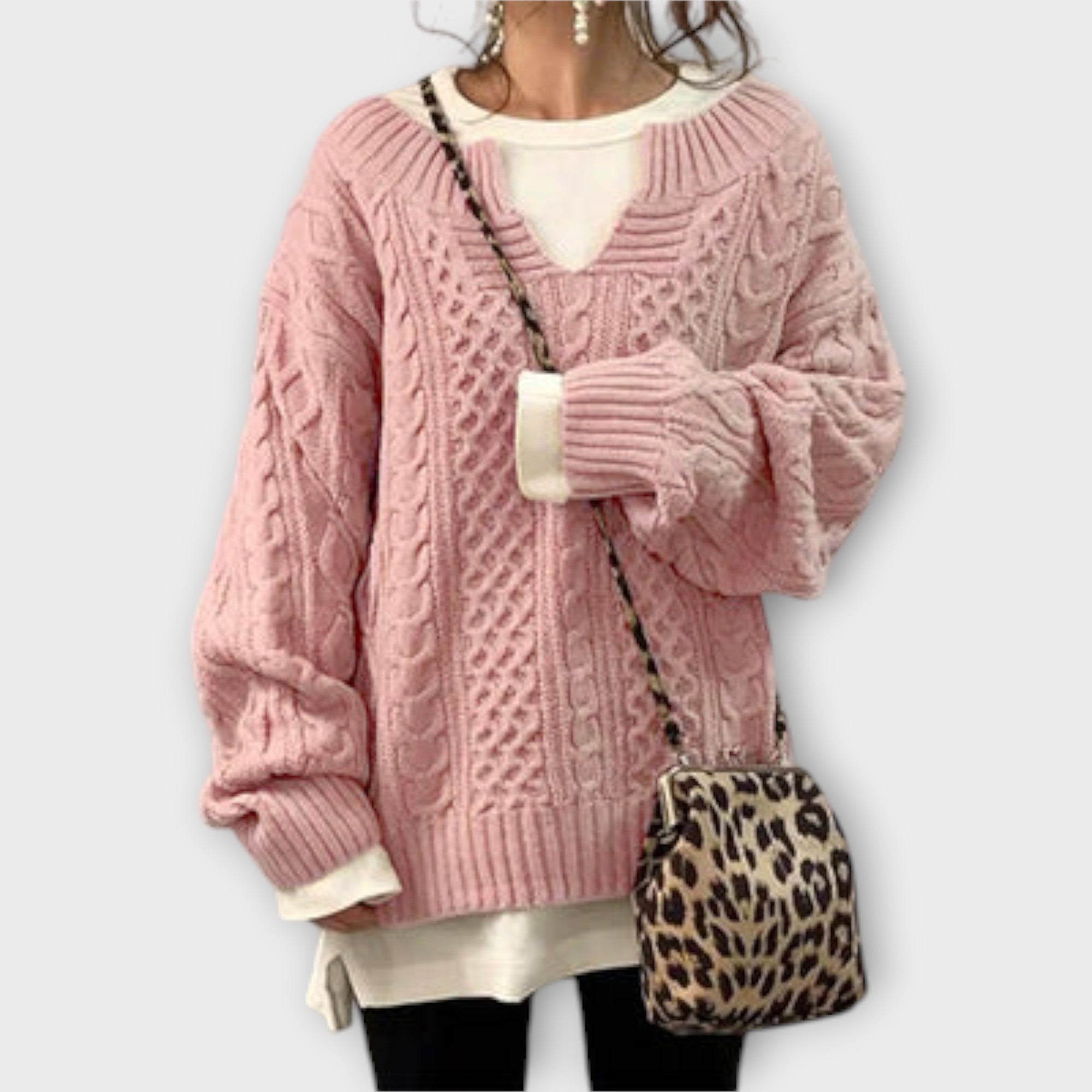 Oversize Sweter z Warkoczem