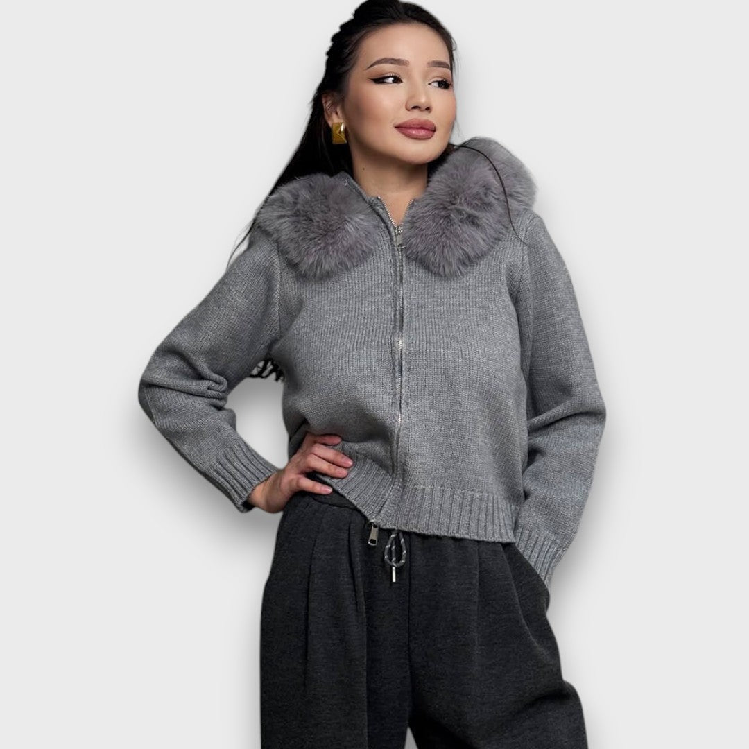 Alisanne – Sweter z zamkiem i kołnierzem z futra sztucznego