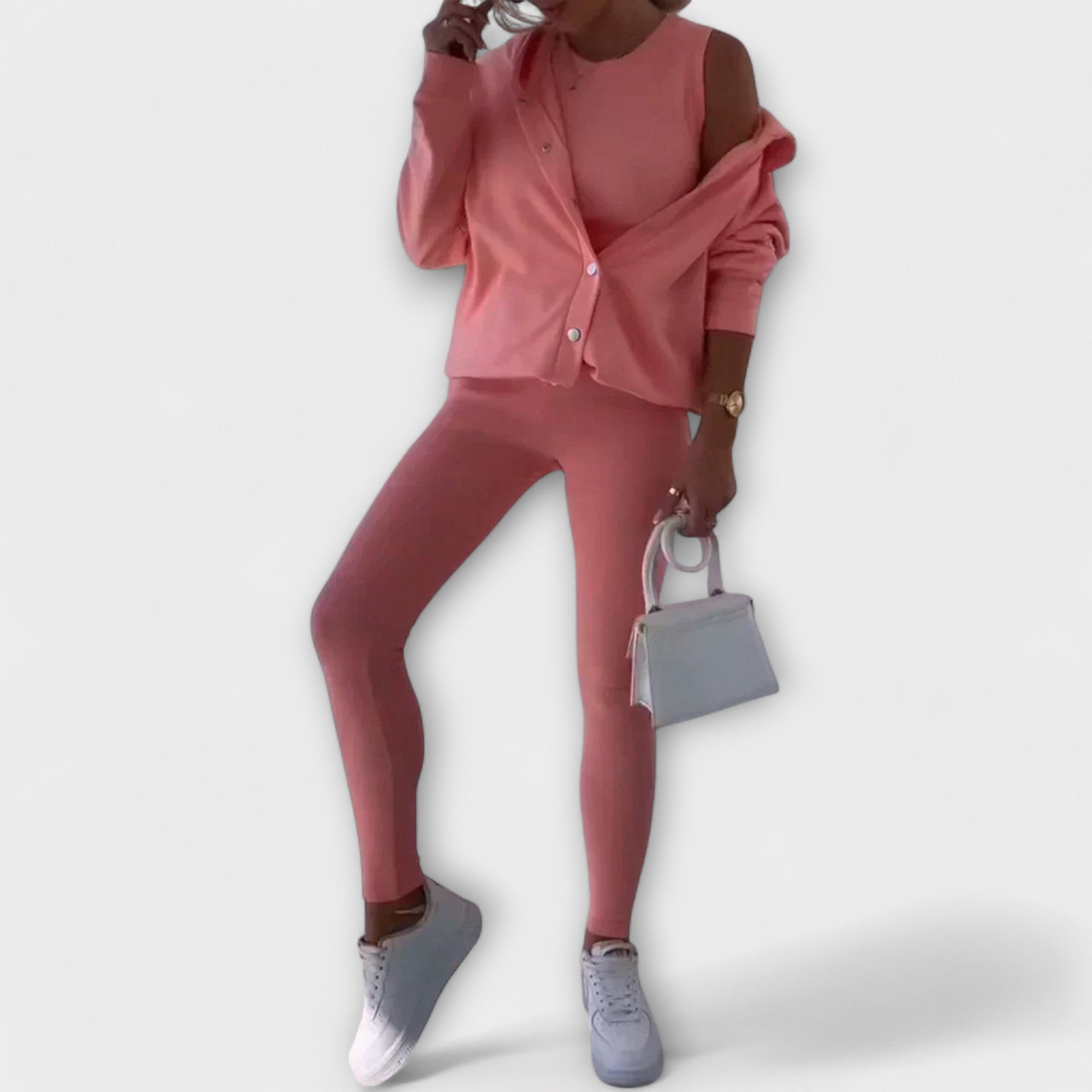 Set di tre pezzi con cardigan